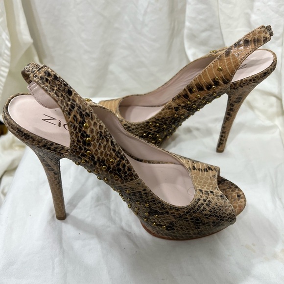 Zi Giny Animal Print Platform Amazingly Stunning And Sexy. WOW Beautiful! Size 9 - Picture 2 of 16